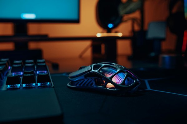 Quels critères pour choisir une souris de gaming avec un capteur de haute précision?